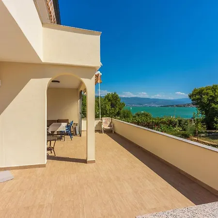 Star By The Sea Appartement Čižići
