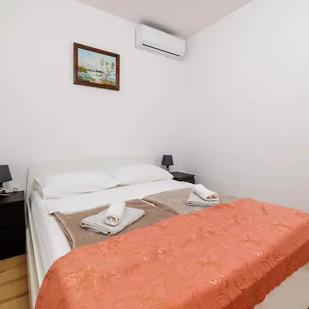 Star By The Sea Apartament *